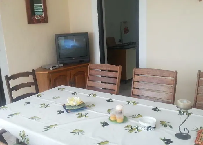 Apartament Ana Rogoznica (Sibenik-Knin)